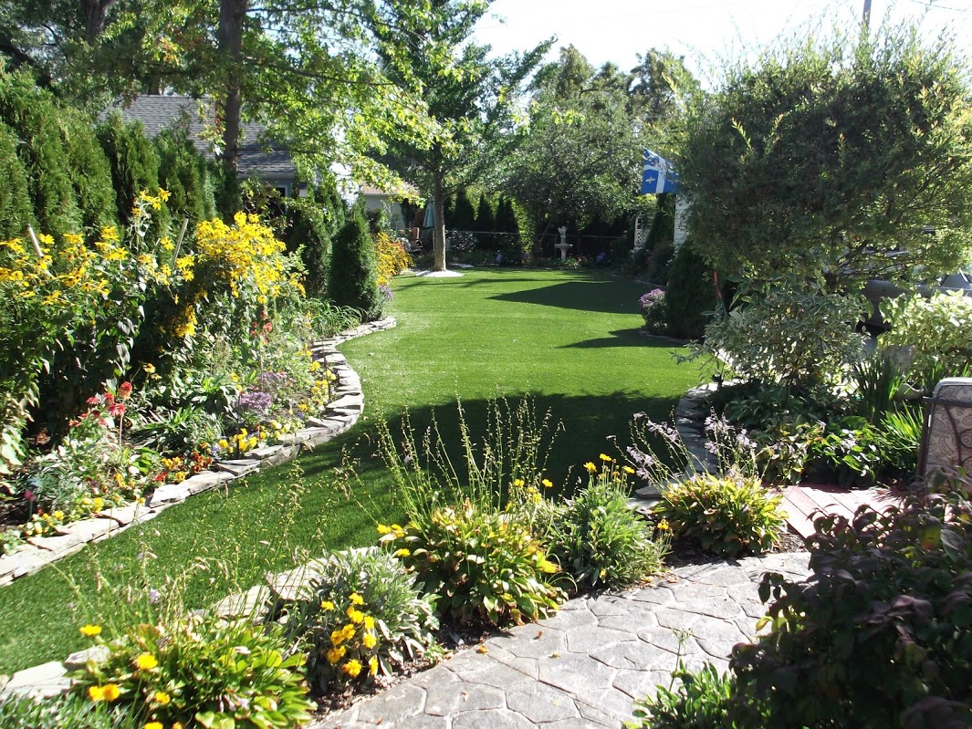 Pittsburgh Artificial Grass Landscaping